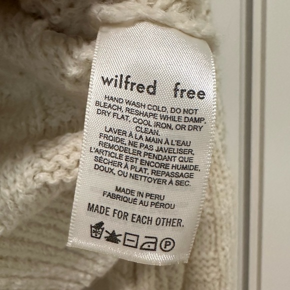 ARITZIA WILFRED Annika Sweater Womens Small
Cream Alpaca Wool Blend Cropped - Picture 7 of 7
